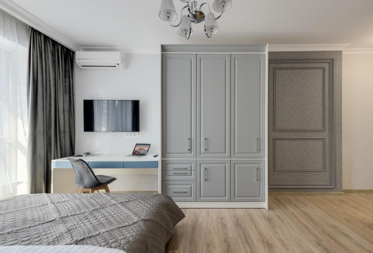 Modern New Cozy Apartment Kvartet Railway Station 키예프 외부 사진