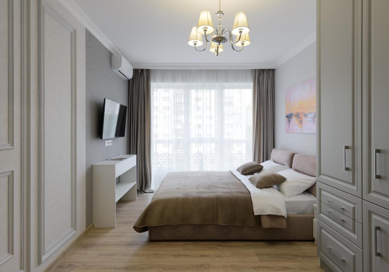 Modern New Cozy Apartment Kvartet Railway Station 키예프 외부 사진