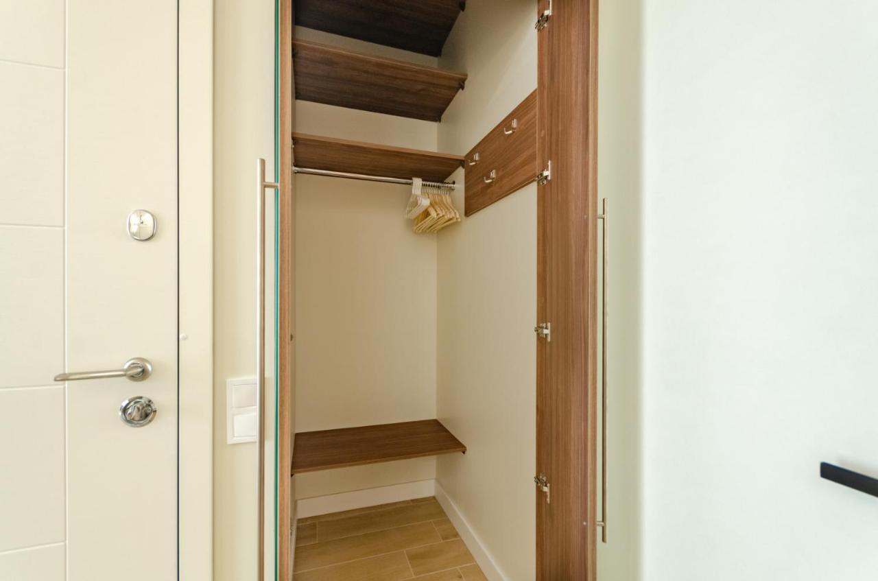 Modern New Cozy Apartment Kvartet Railway Station 키예프 외부 사진