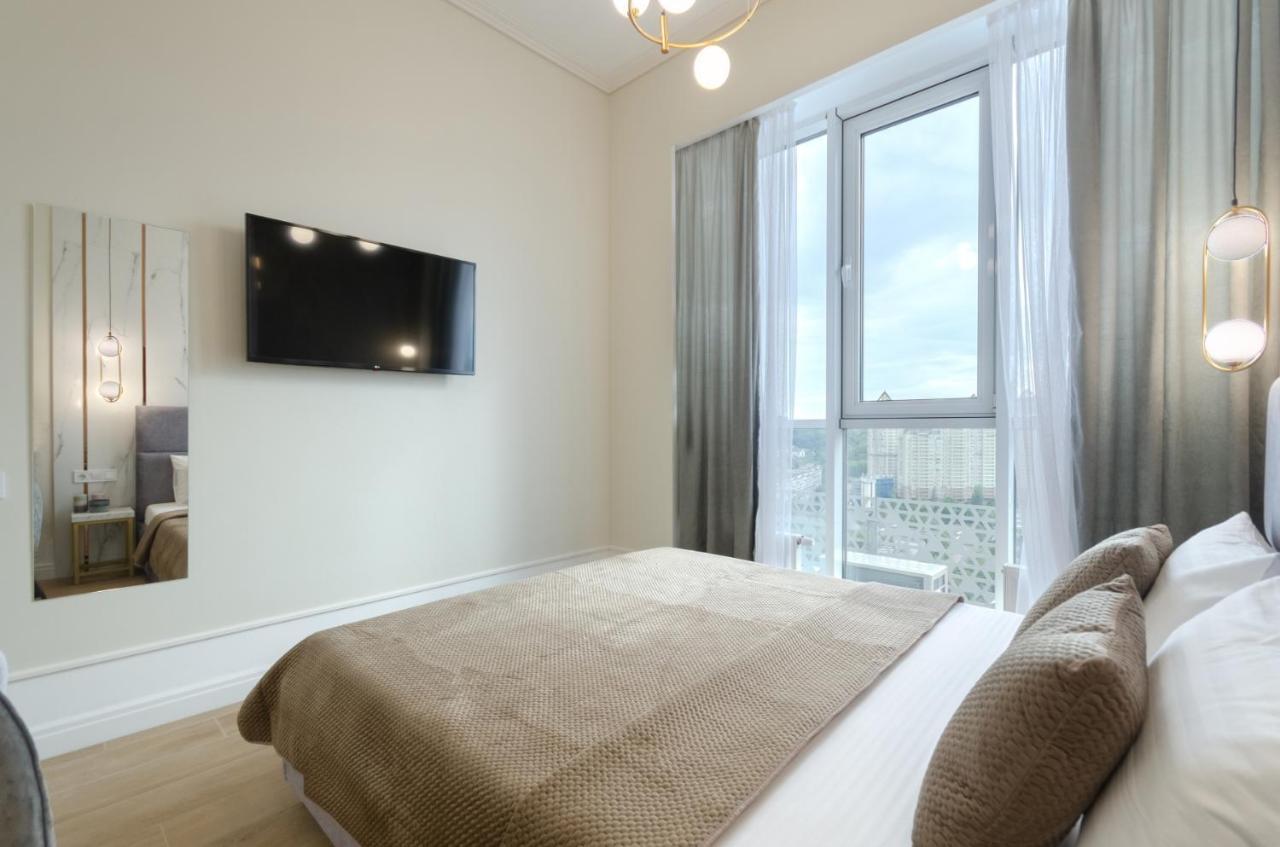 Modern New Cozy Apartment Kvartet Railway Station 키예프 외부 사진