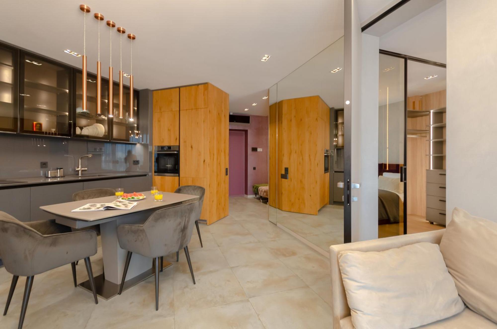 Modern New Cozy Apartment Kvartet Railway Station 키예프 외부 사진